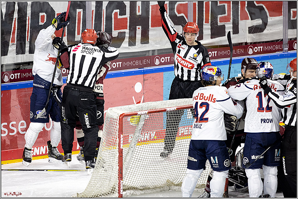 PENNY DEL;  Koelner Haie - EHC Red Bull Muenchen; Koeln, 31.03.2021